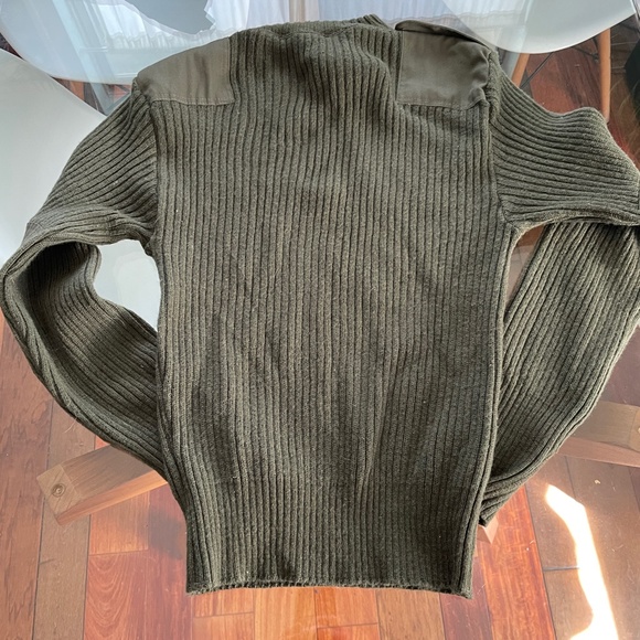 DS CP Valor Collections Wool Military Army Green Sweater - Picture 2 of 4